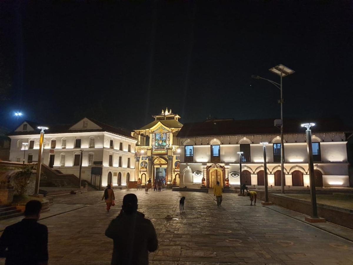 Hotel Balgopal Катманду Екстер'єр фото