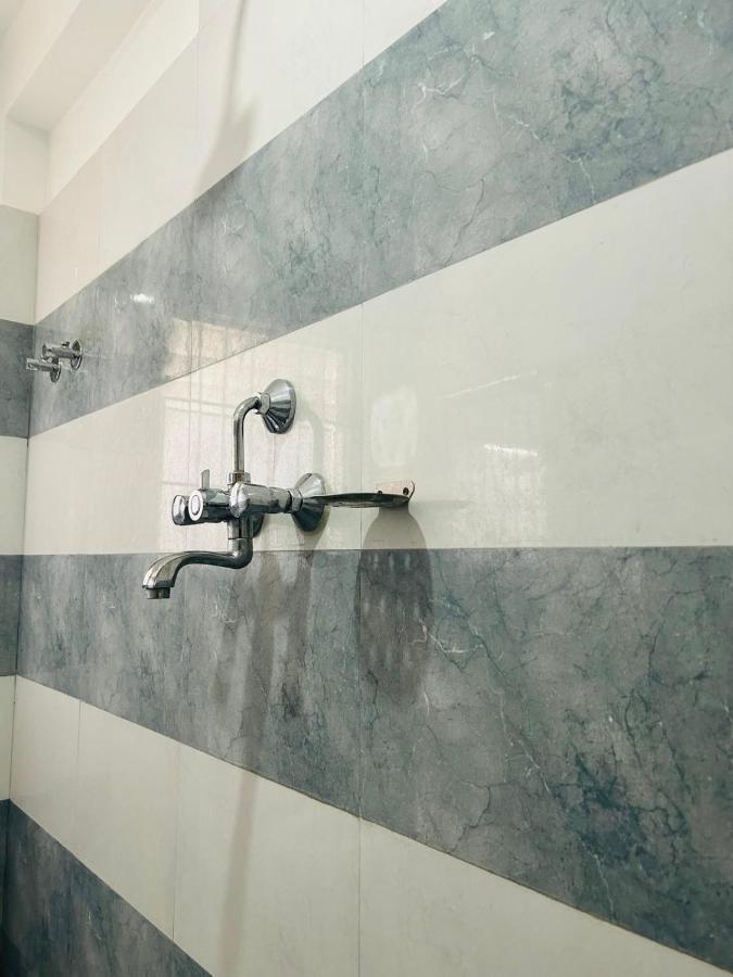 Hotel Balgopal Катманду Екстер'єр фото