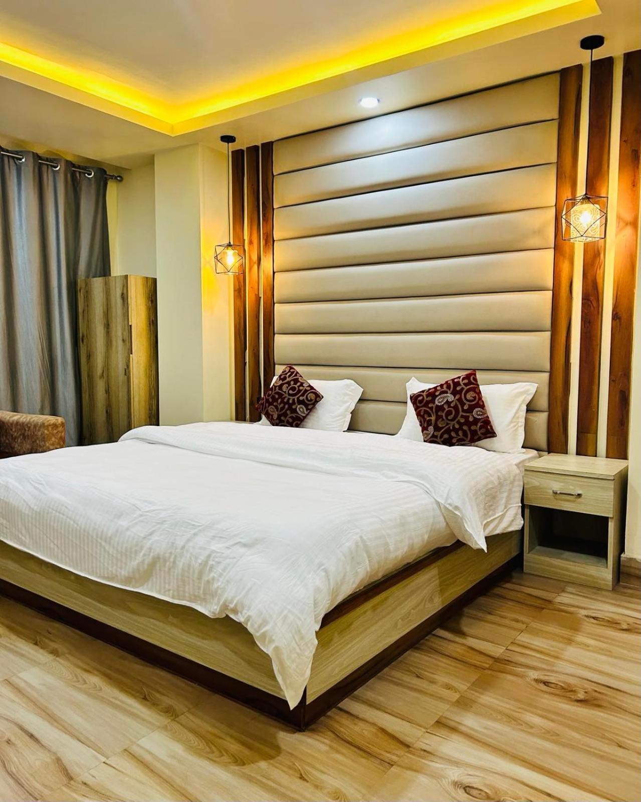 Hotel Balgopal Катманду Екстер'єр фото