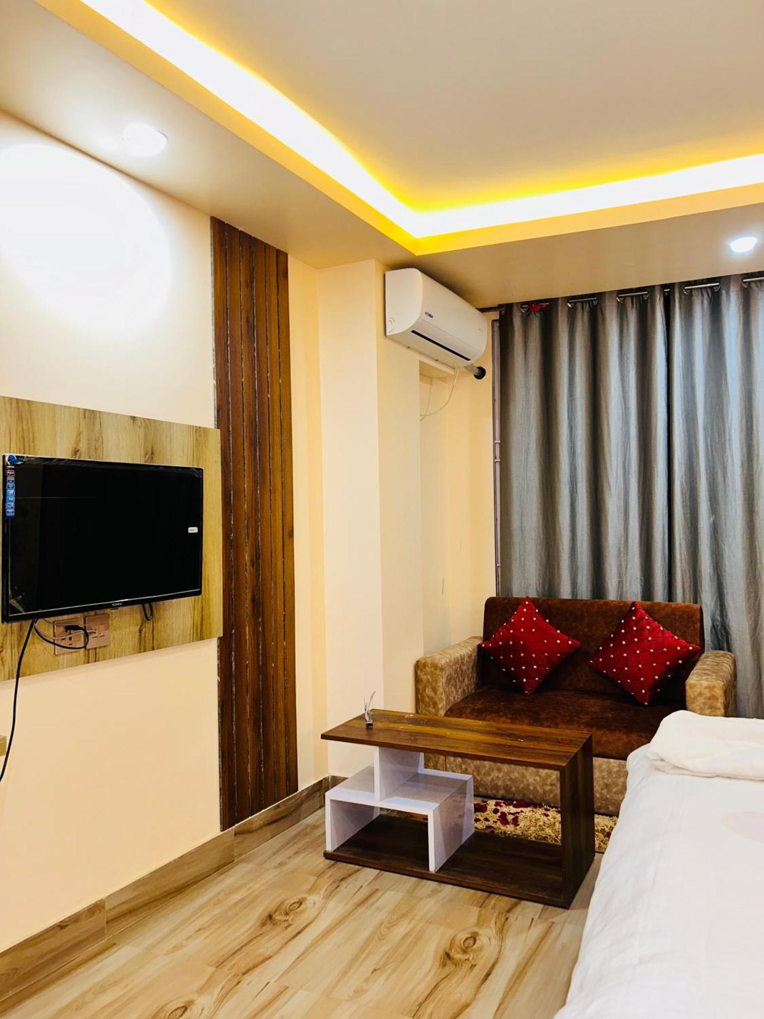 Hotel Balgopal Катманду Екстер'єр фото